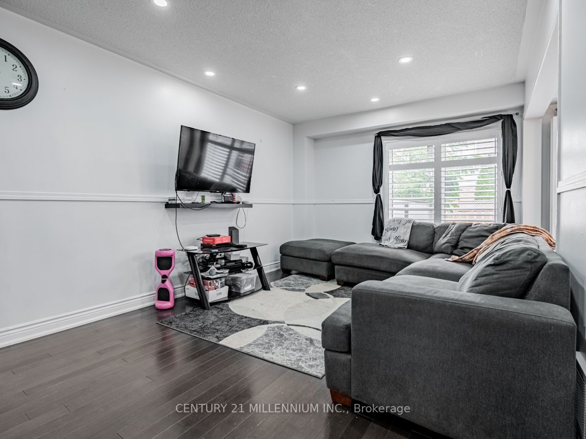 57 Tideland Dr