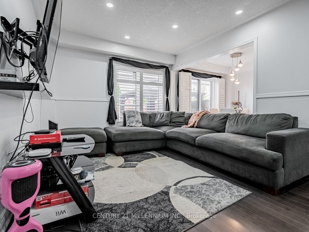 57 Tideland Dr