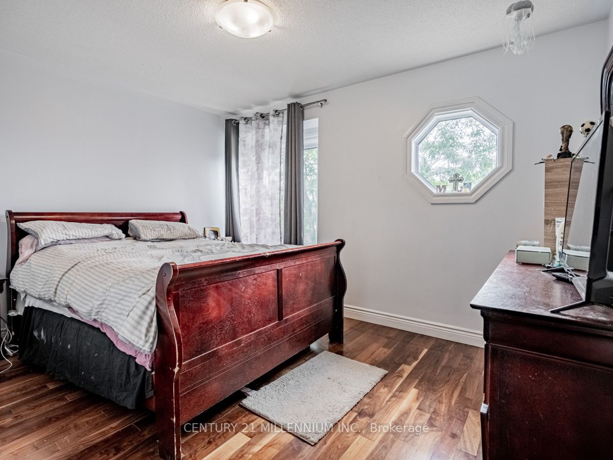57 Tideland Dr
