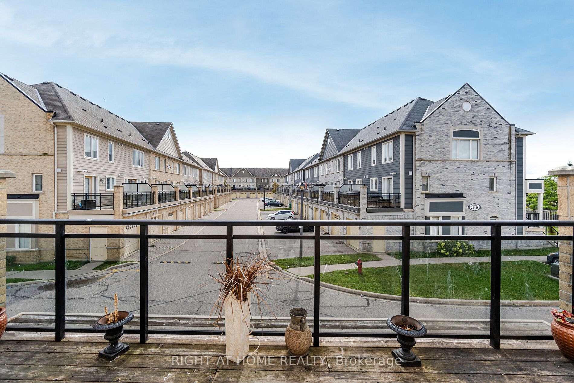 60 Fairwood Circ, #45