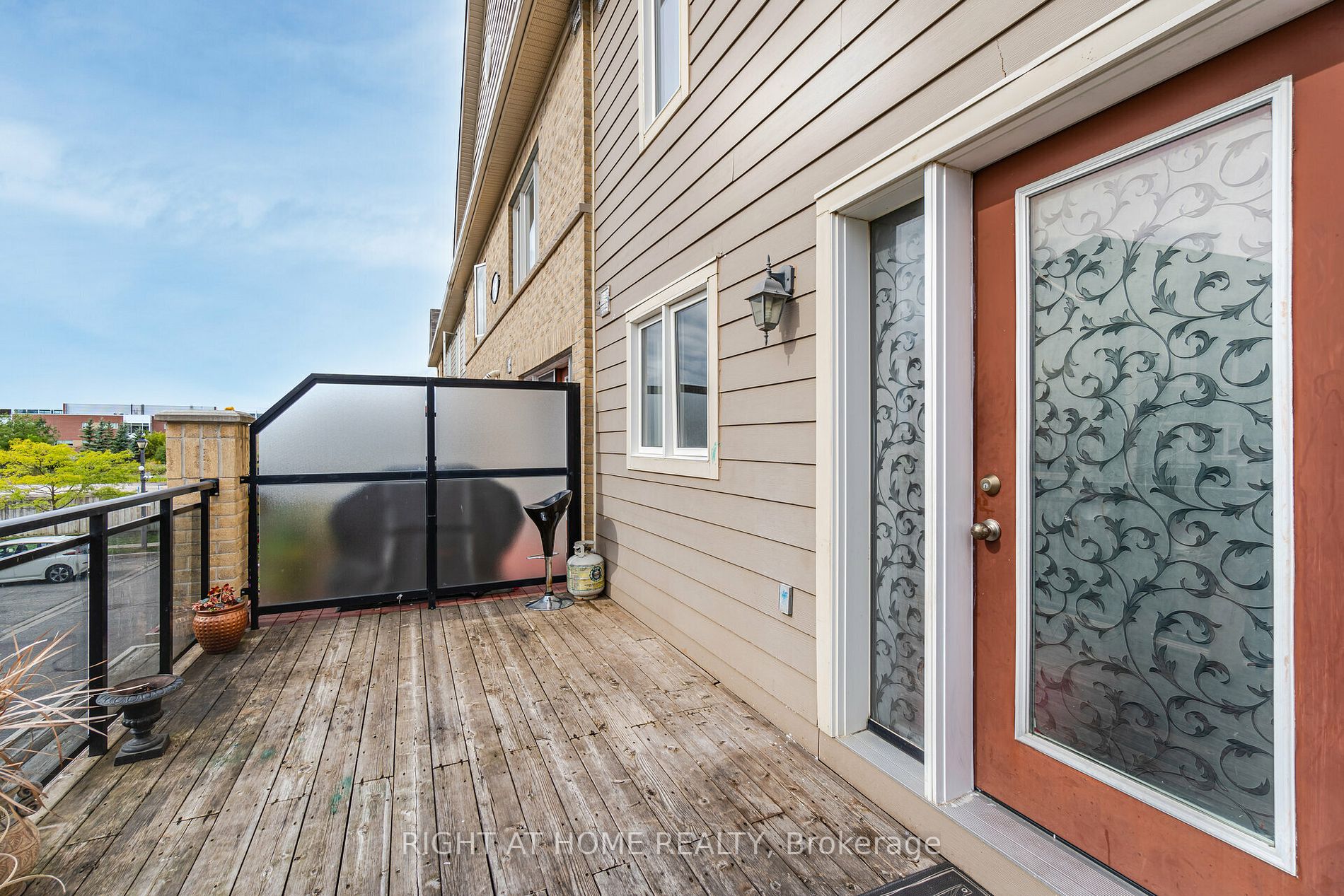 60 Fairwood Circ, #45
