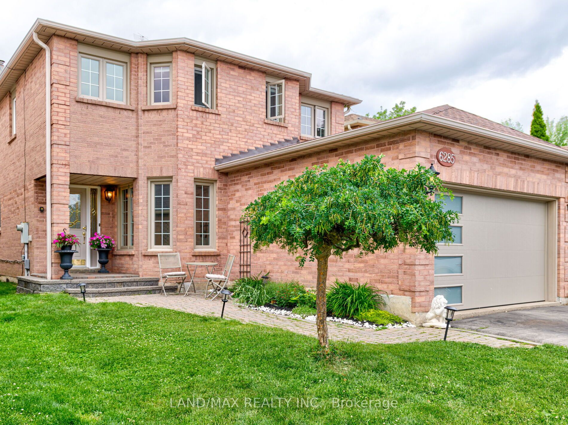 6285 Prairie Circ