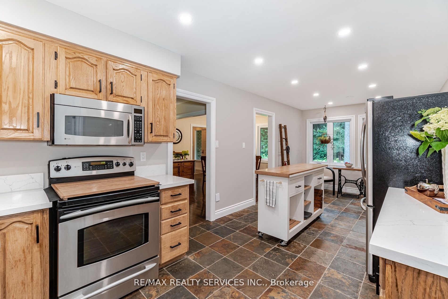 32 Damascus Drive