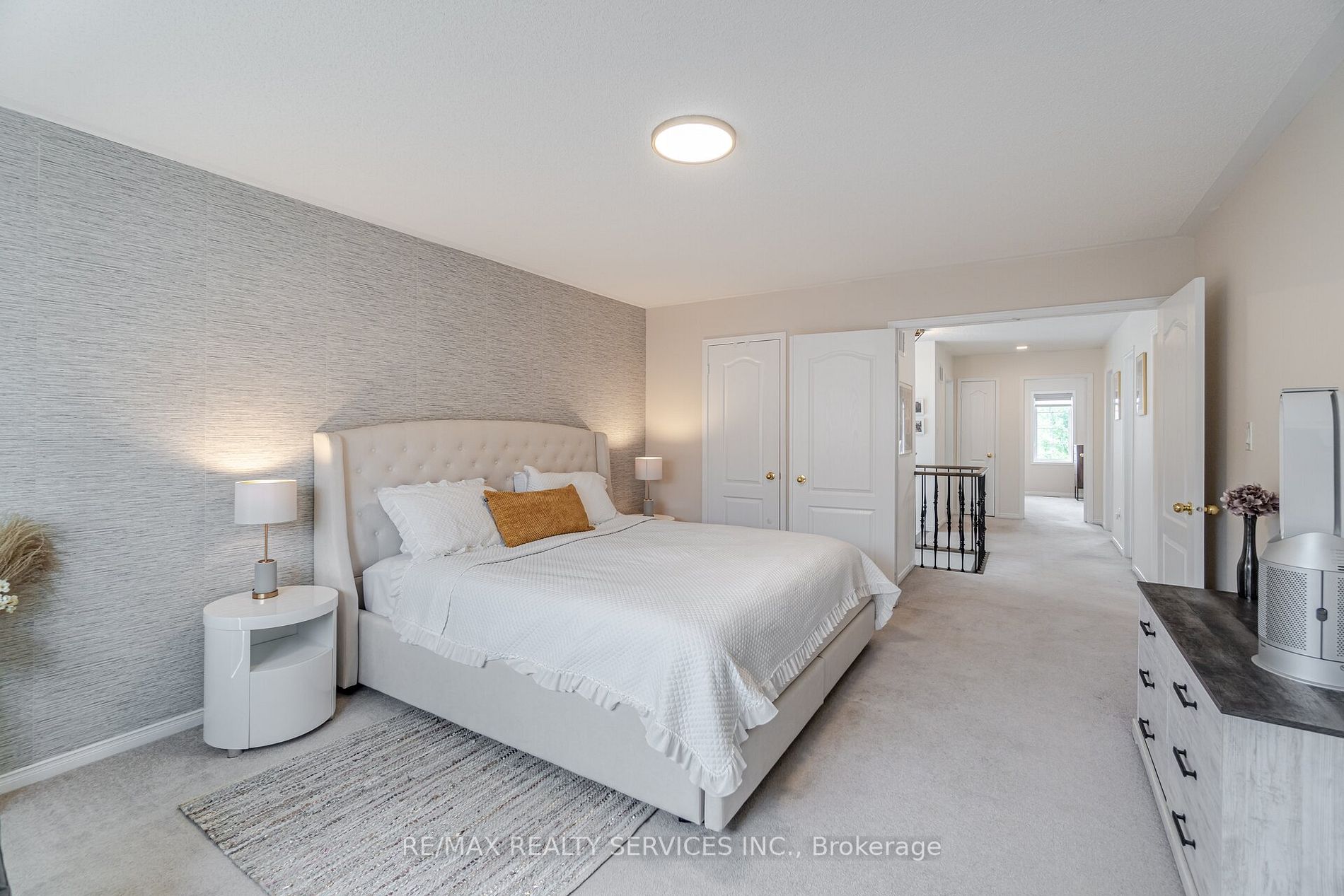 125 Fairhill Ave