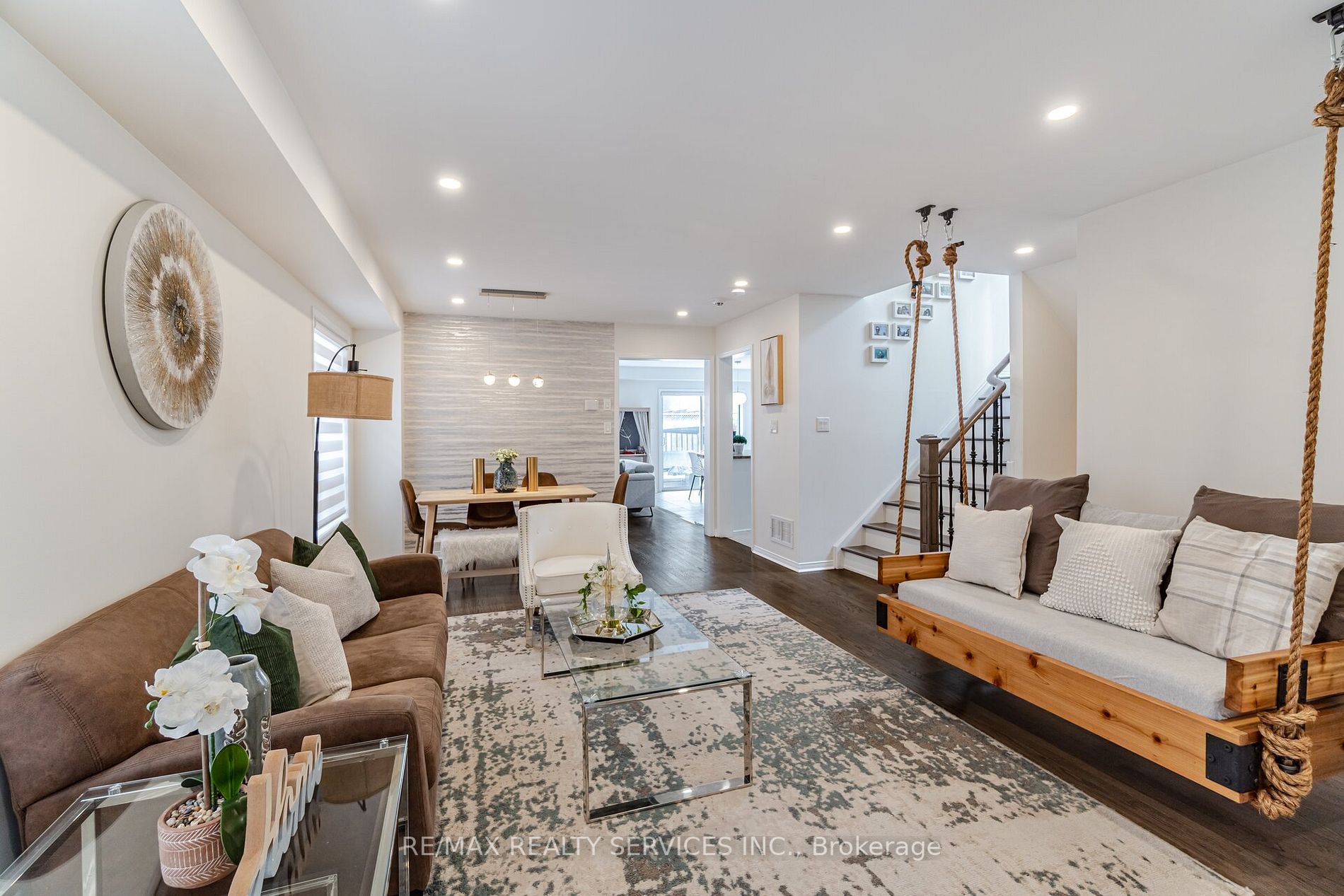 125 Fairhill Ave