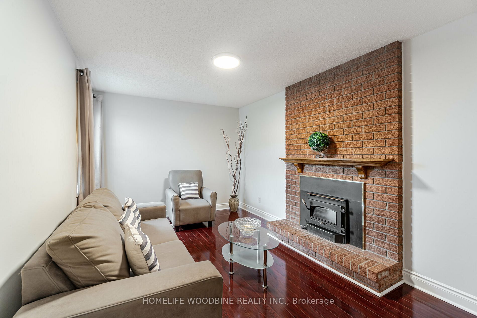 31 Oleander Cres