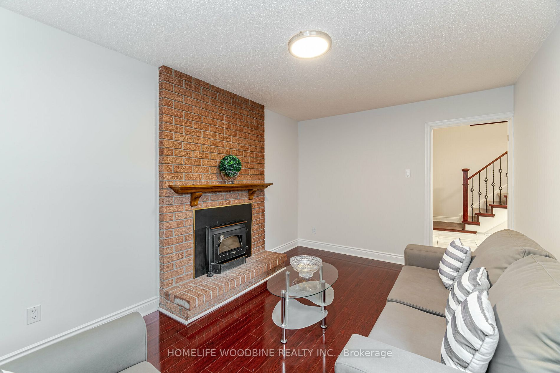 31 Oleander Cres