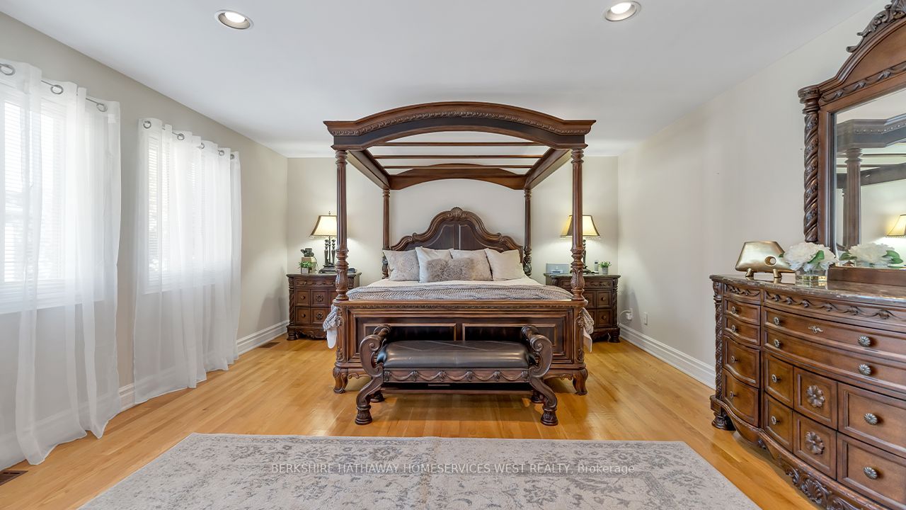 1429 Brentano Blvd