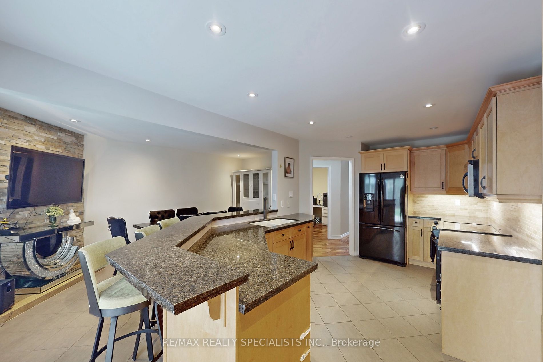 Listing W6817596 - Large Photo # 13