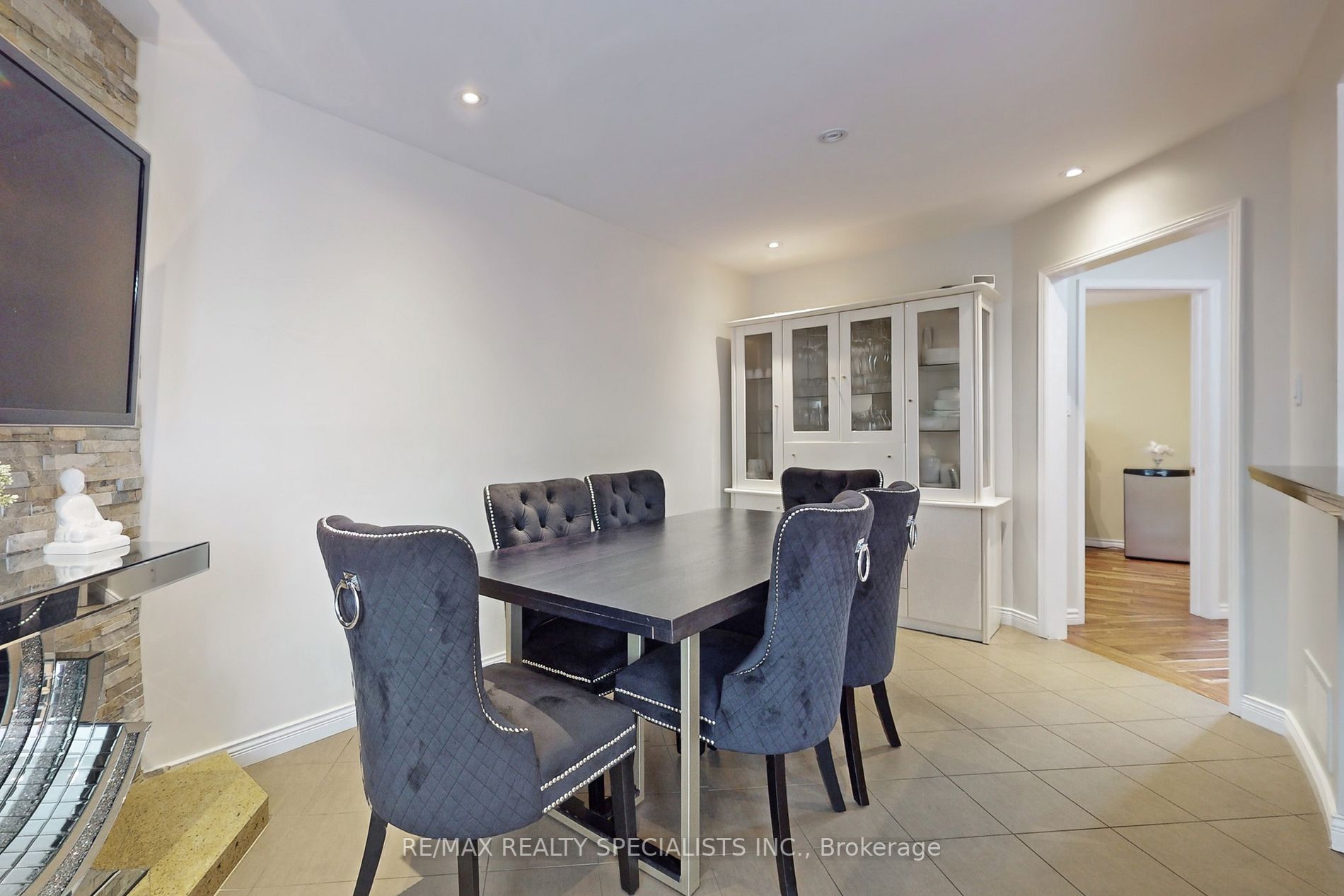 Listing W6817596 - Large Photo # 11