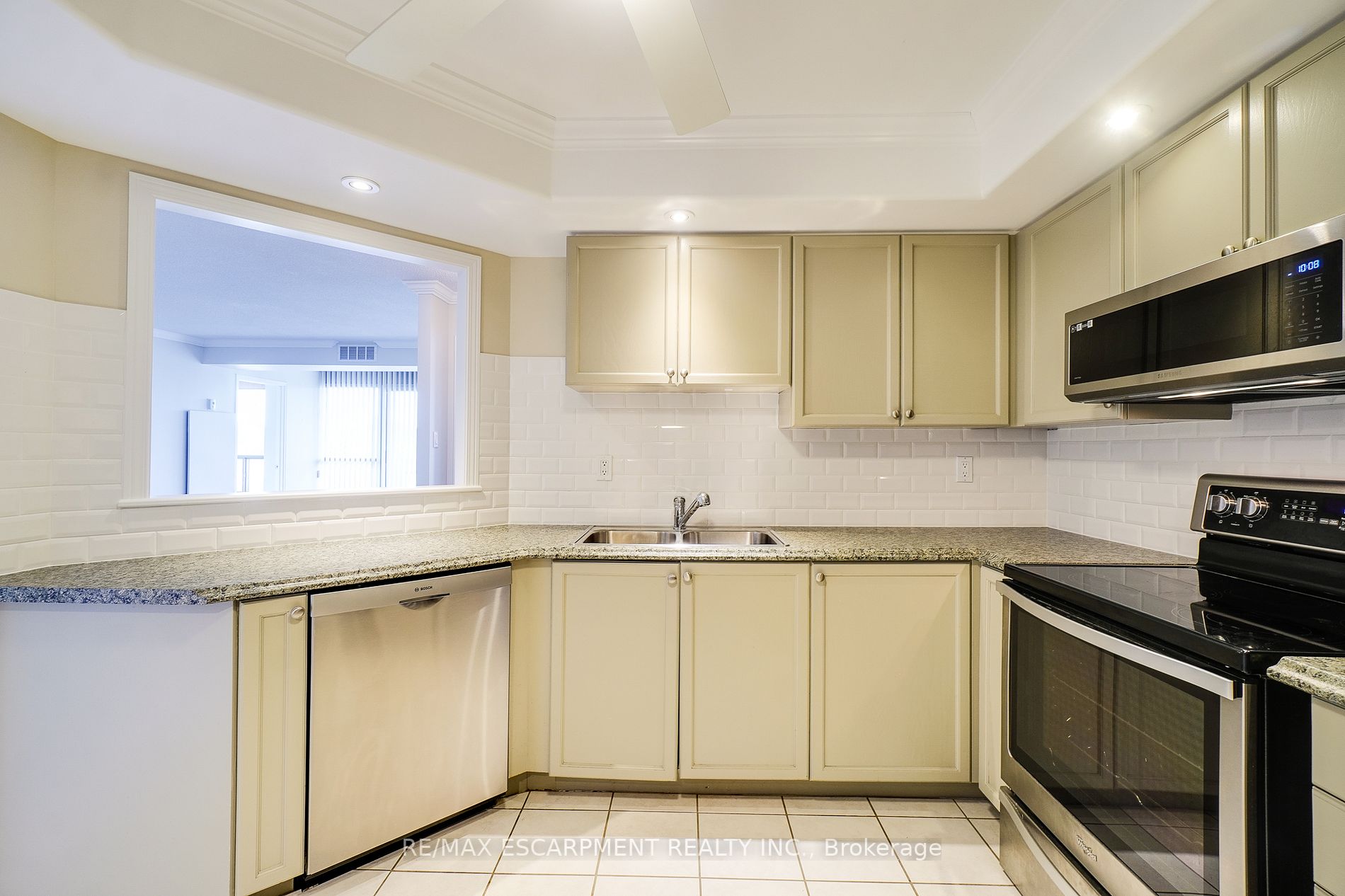 5090 Pinedale Avenue, #408