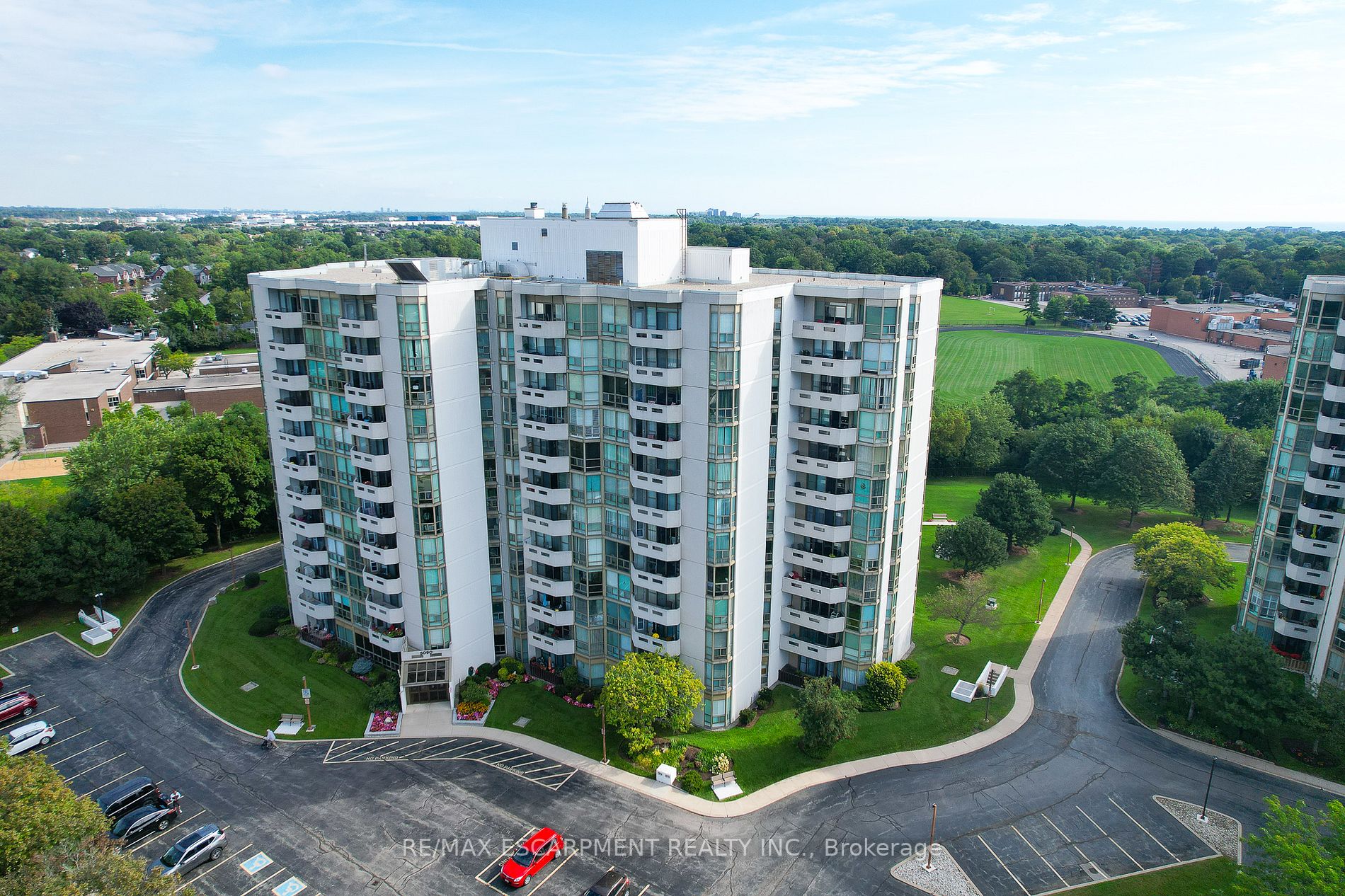 5090 Pinedale Ave Ave, #408