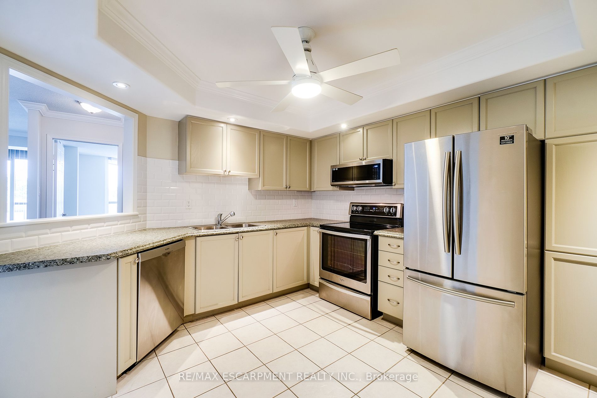 5090 Pinedale Avenue, #408