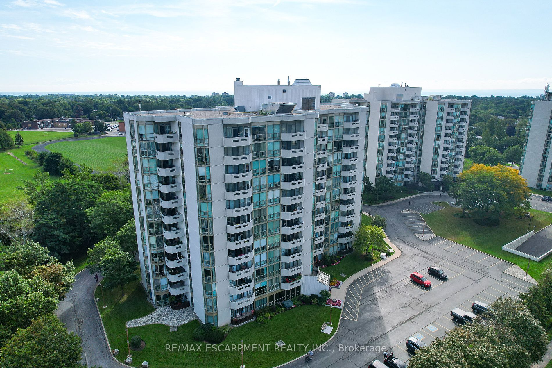 5090 Pinedale Ave Ave, #408