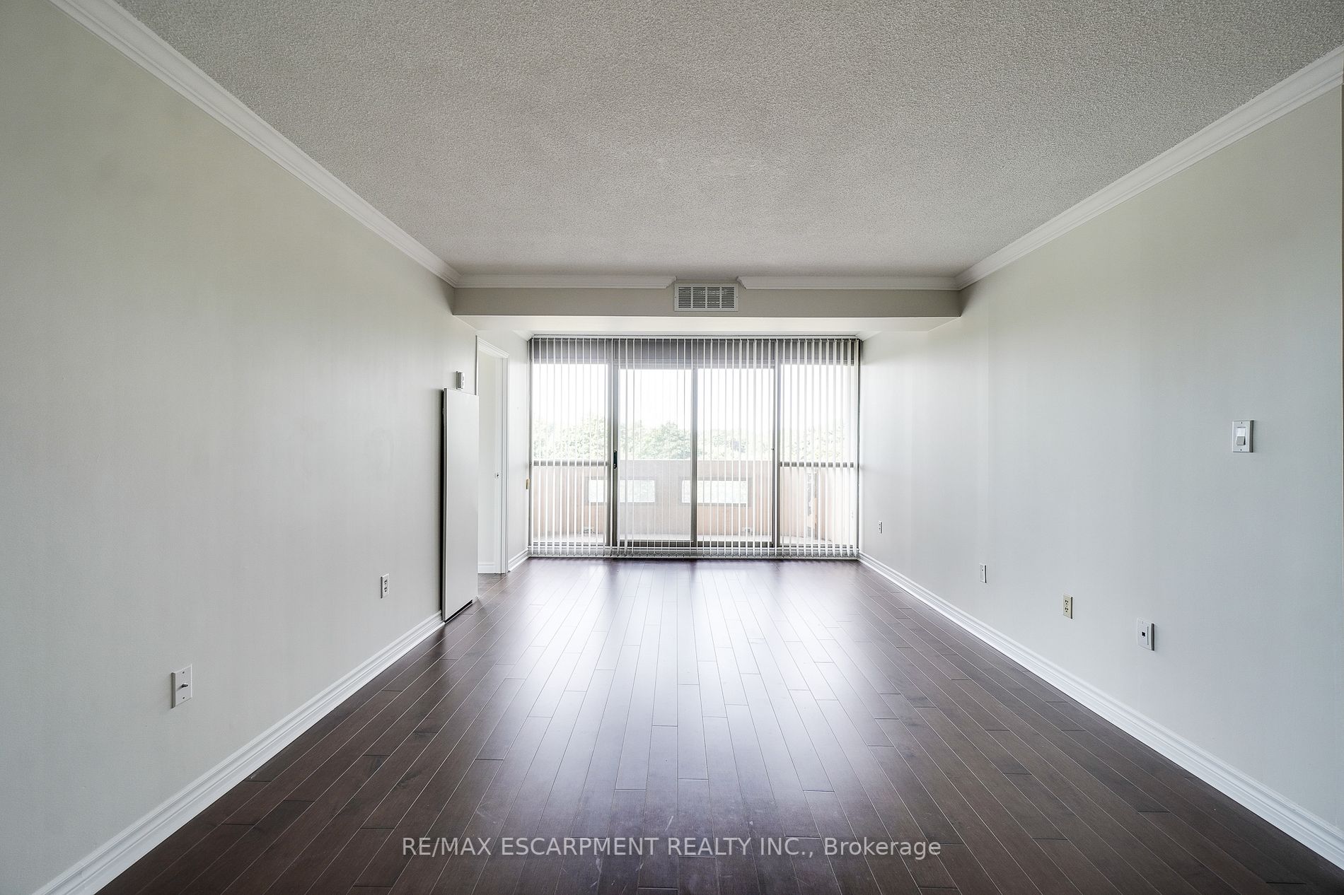 5090 Pinedale Avenue, #408