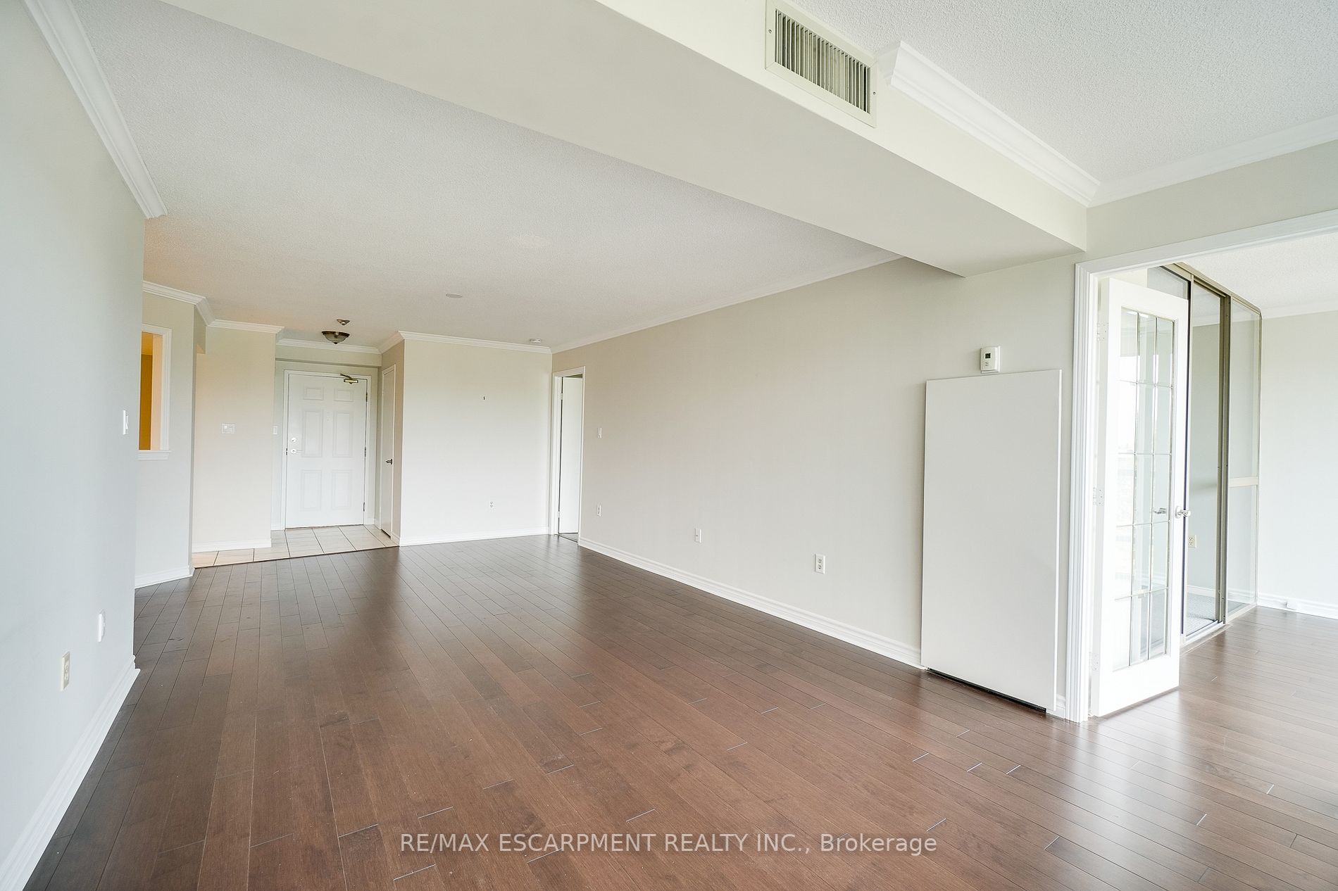 5090 Pinedale Avenue, #408