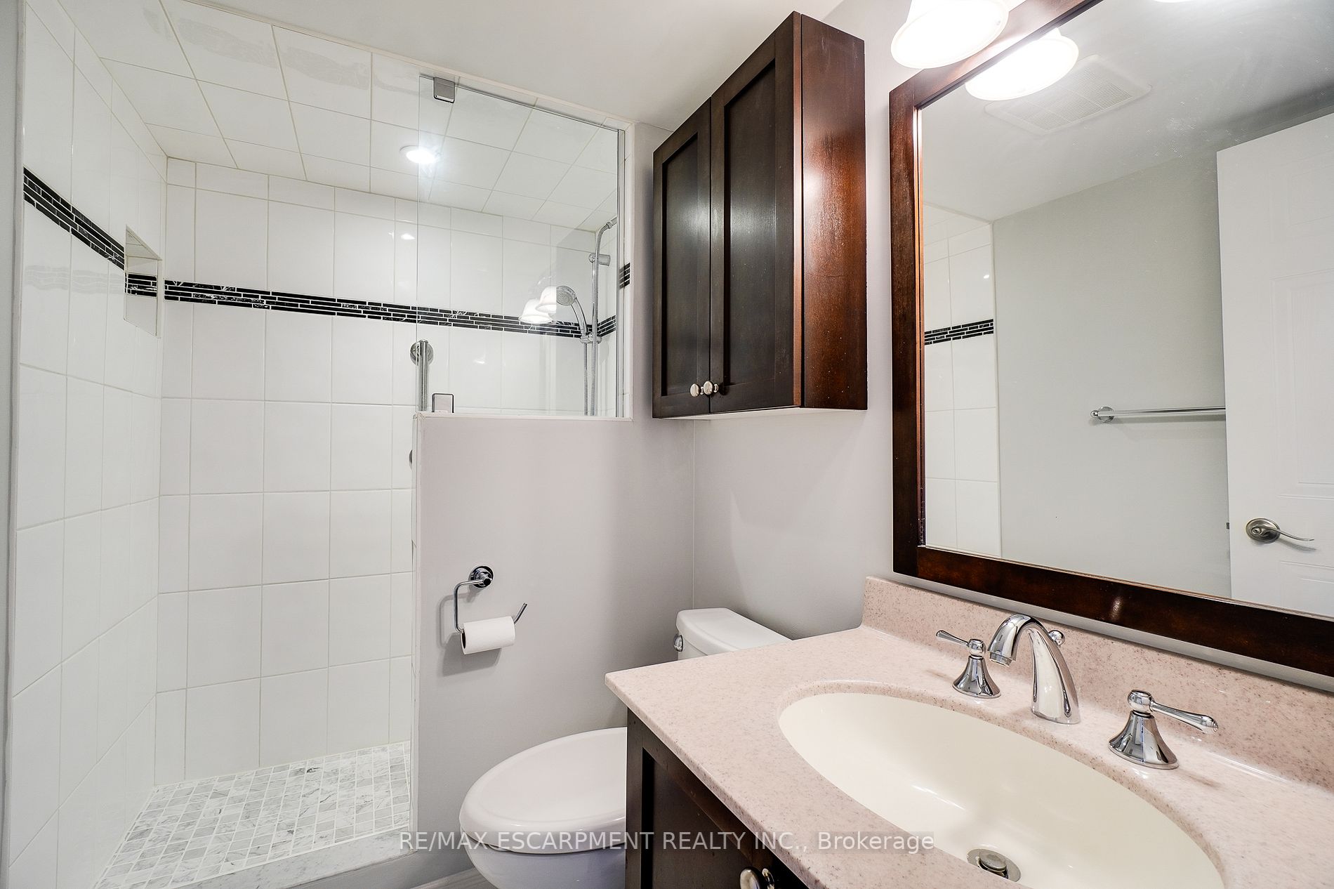 5090 Pinedale Avenue, #408