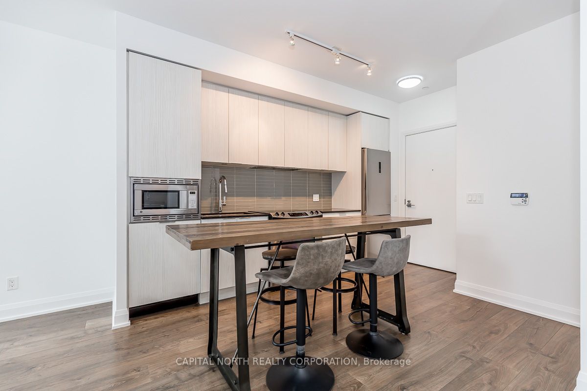 110 Marine Parade Dr, #1507