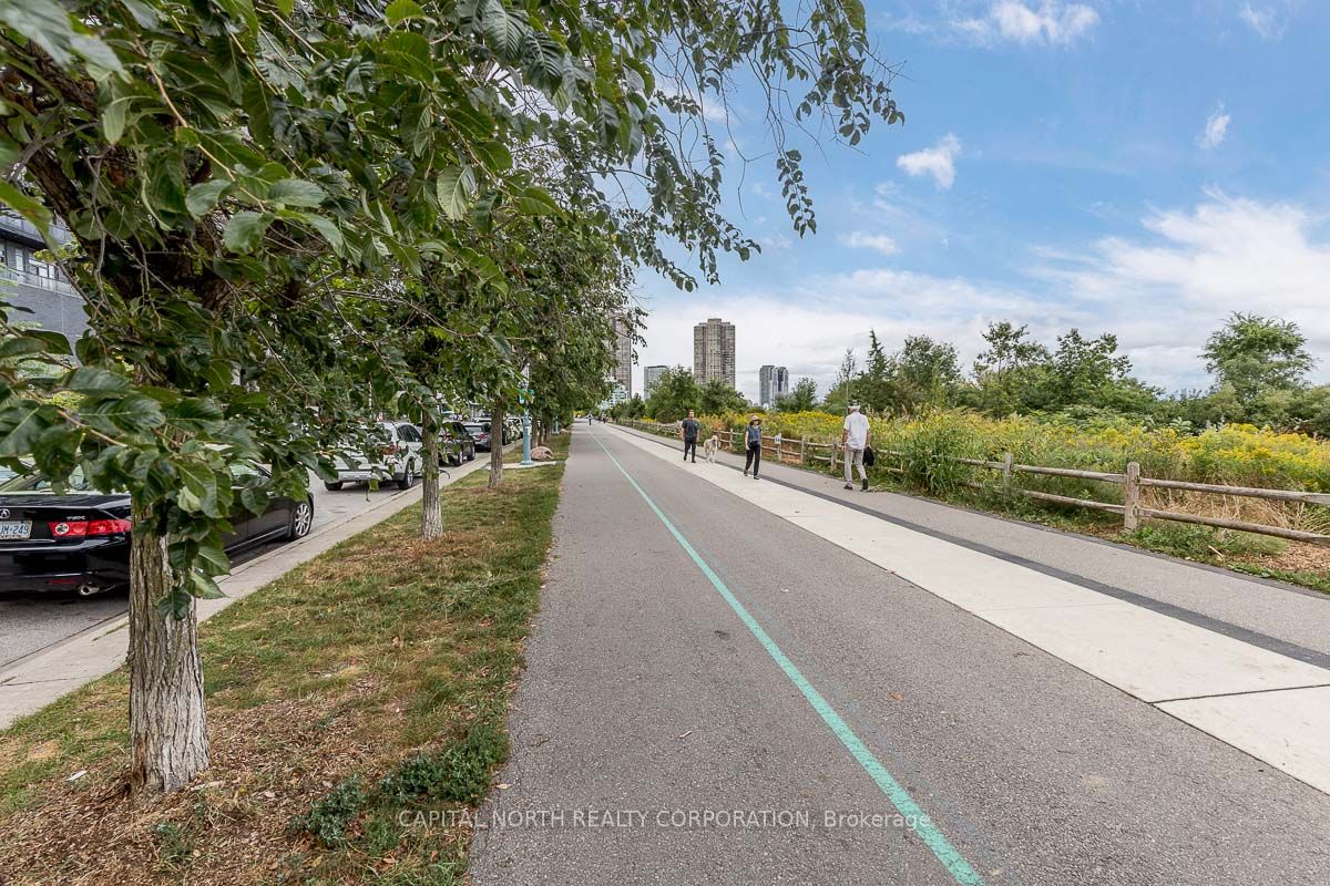 110 Marine Parade Dr, #1507