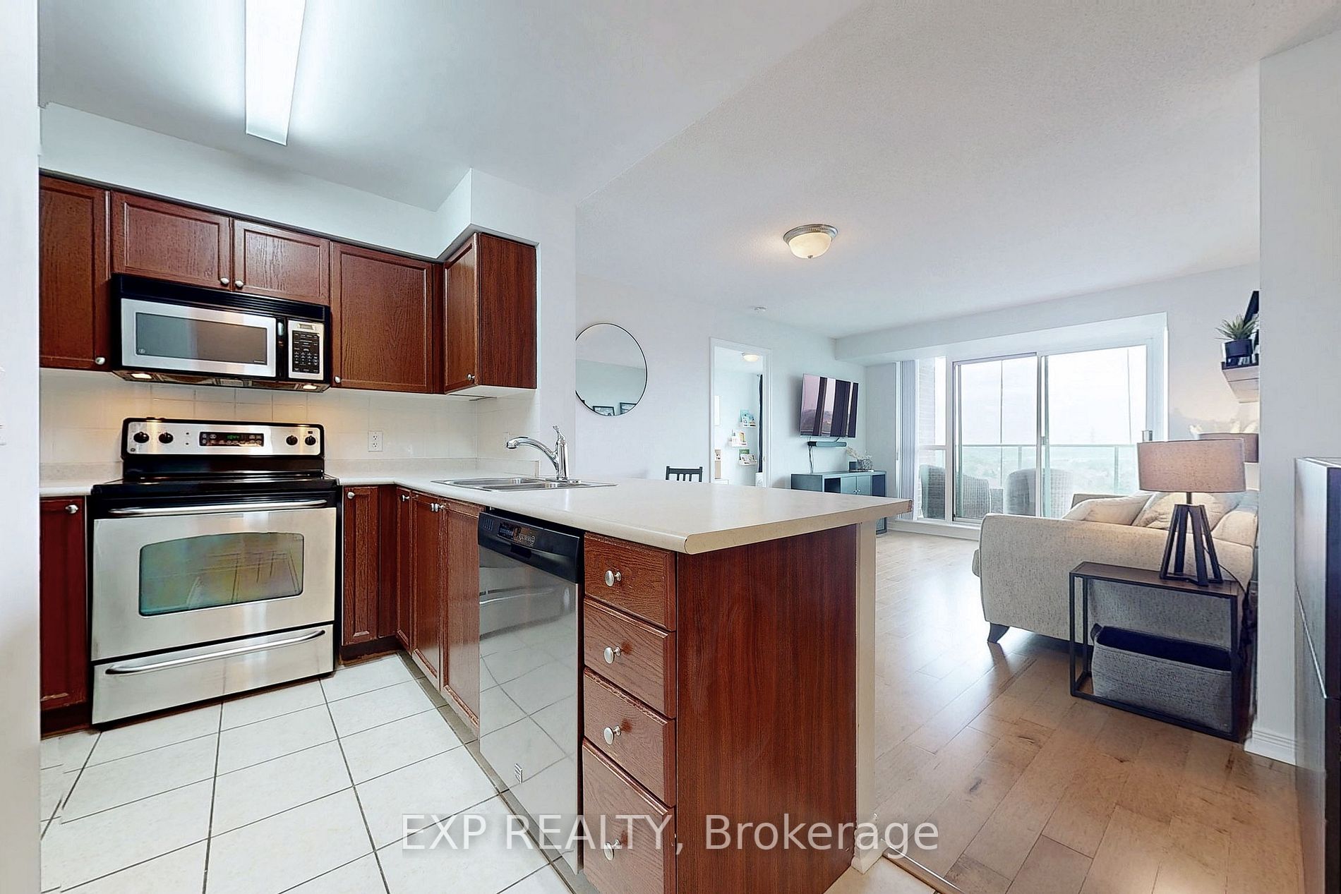 Listing W6817856 - Large Photo # 8