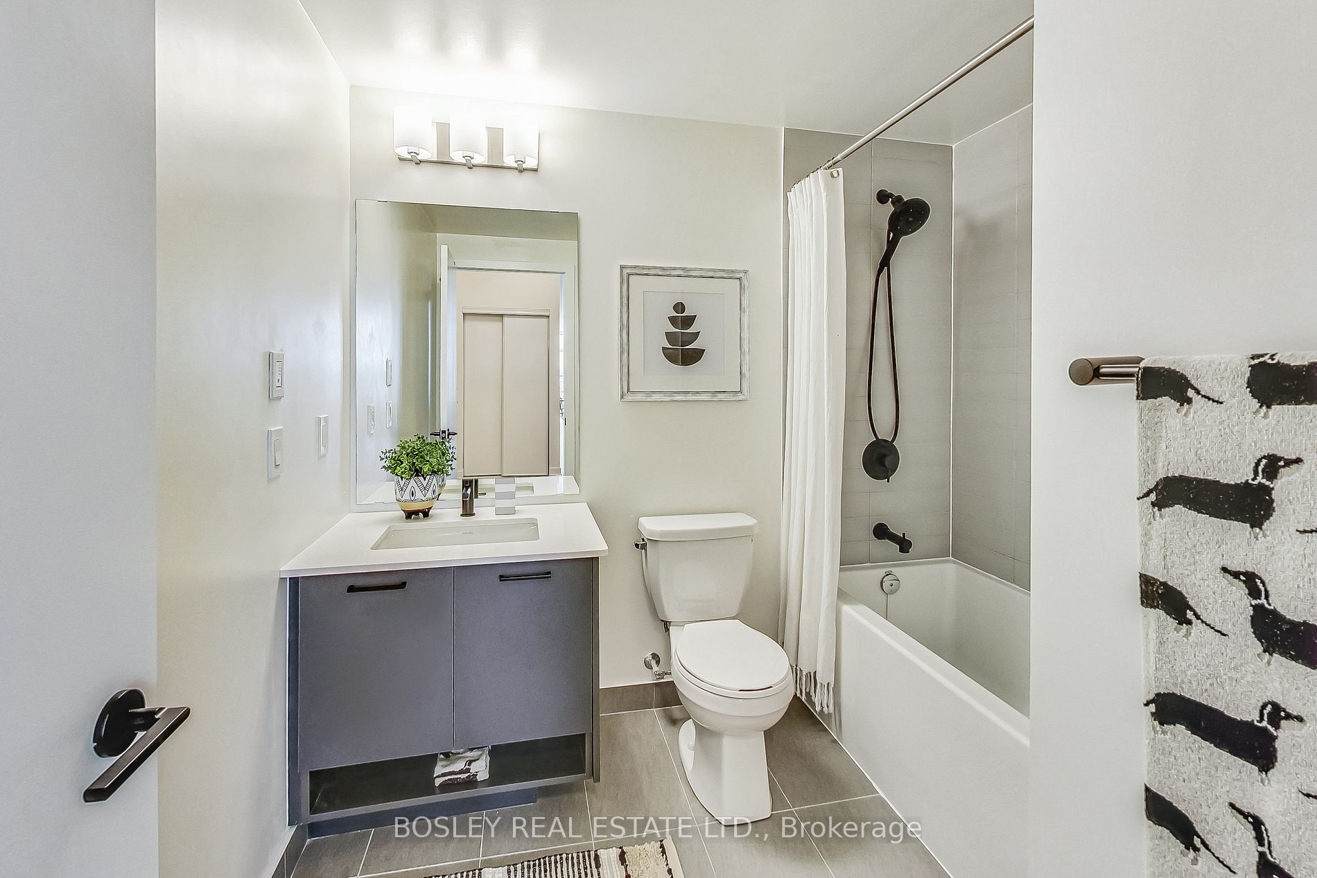 Listing W6817880 - Large Photo # 12