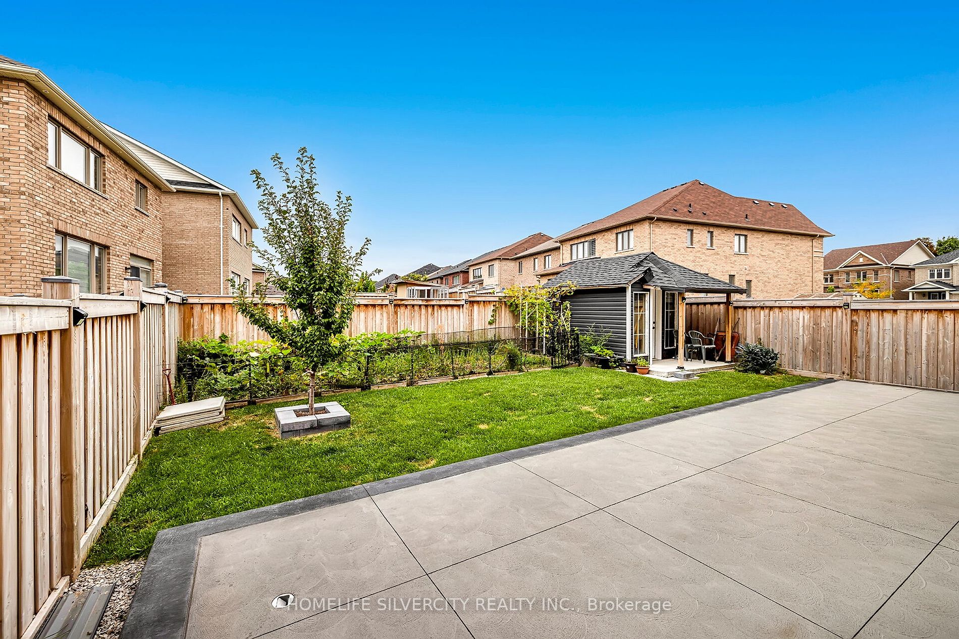 30 Ash Hill Avenue