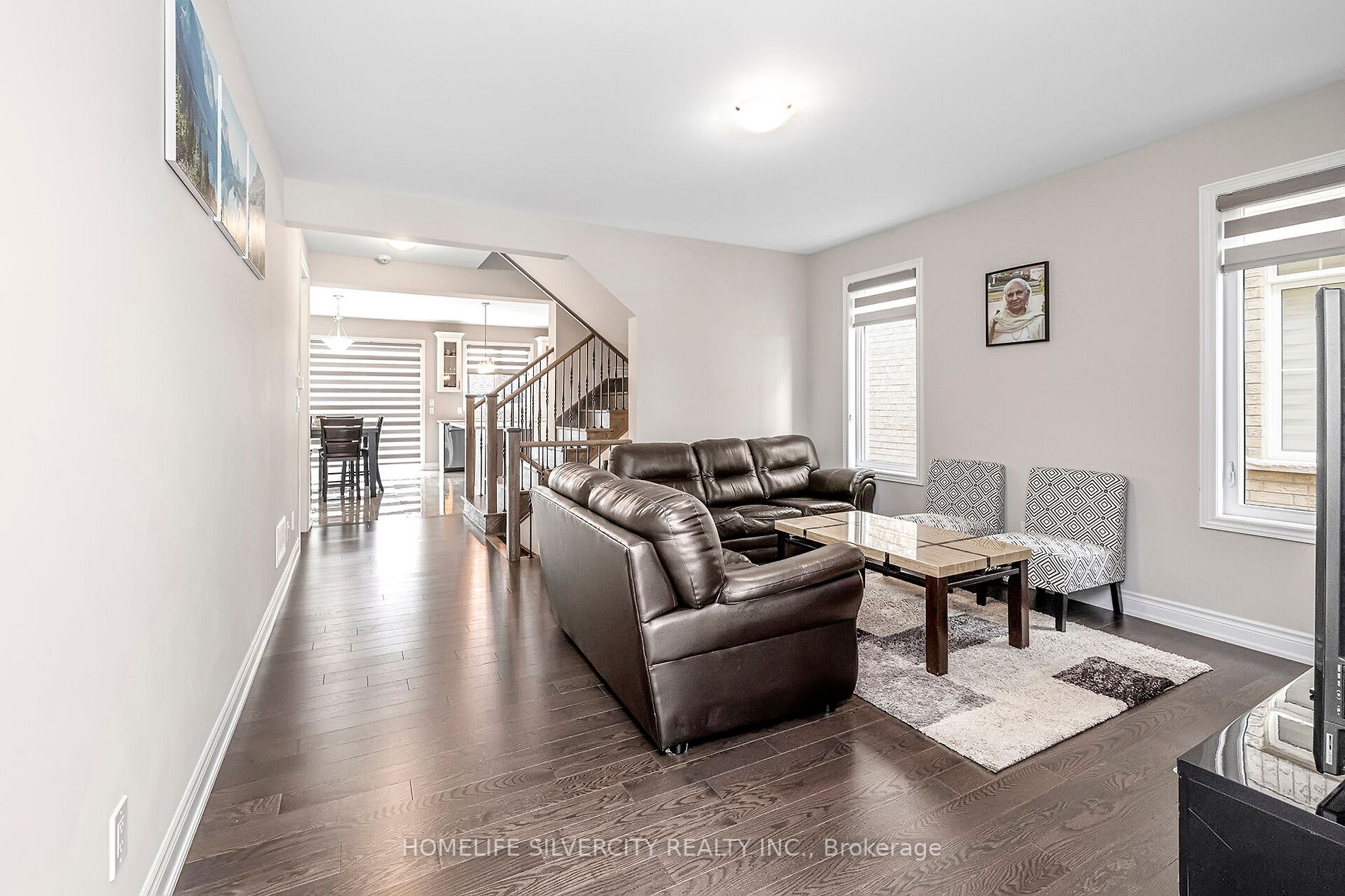30 Ash Hill Avenue