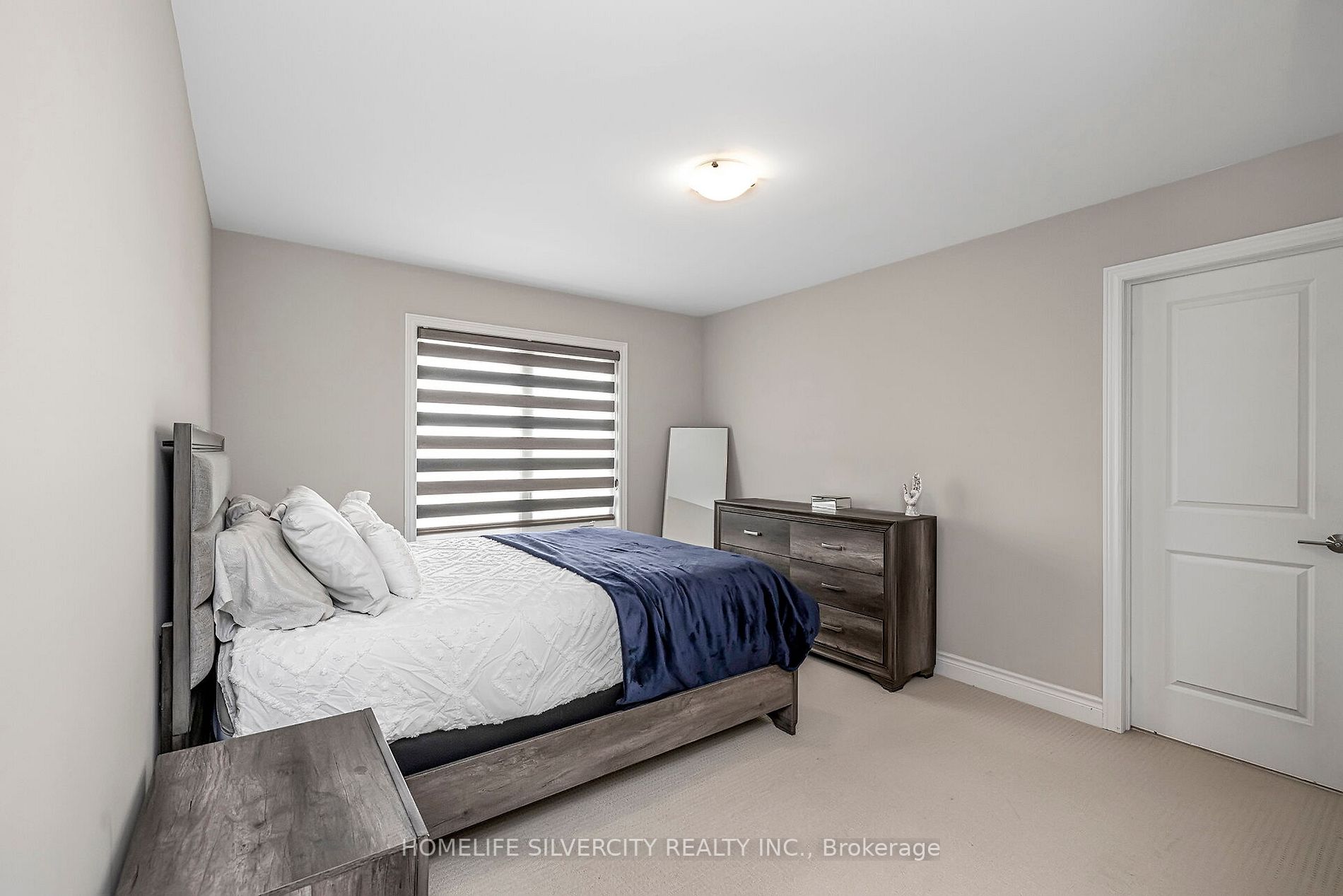 30 Ash Hill Avenue