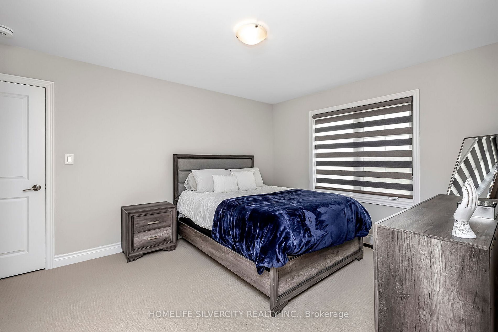30 Ash Hill Avenue