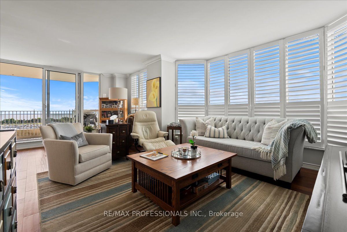 2285 Lake Shore Blvd W, #802