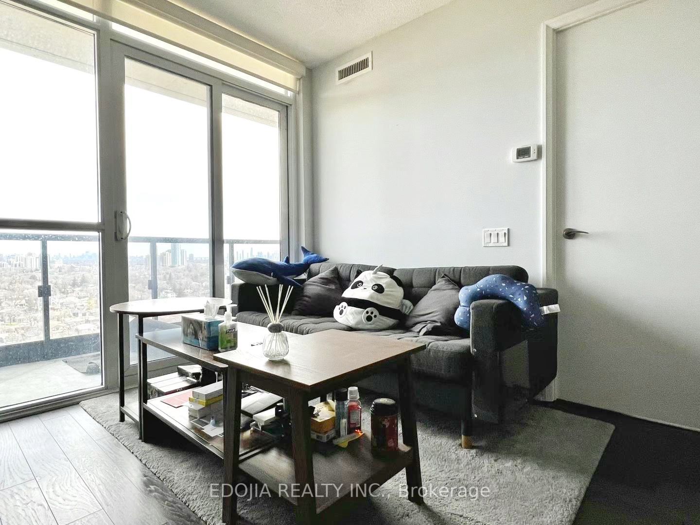 5 Valhalla Inn Rd, #1803