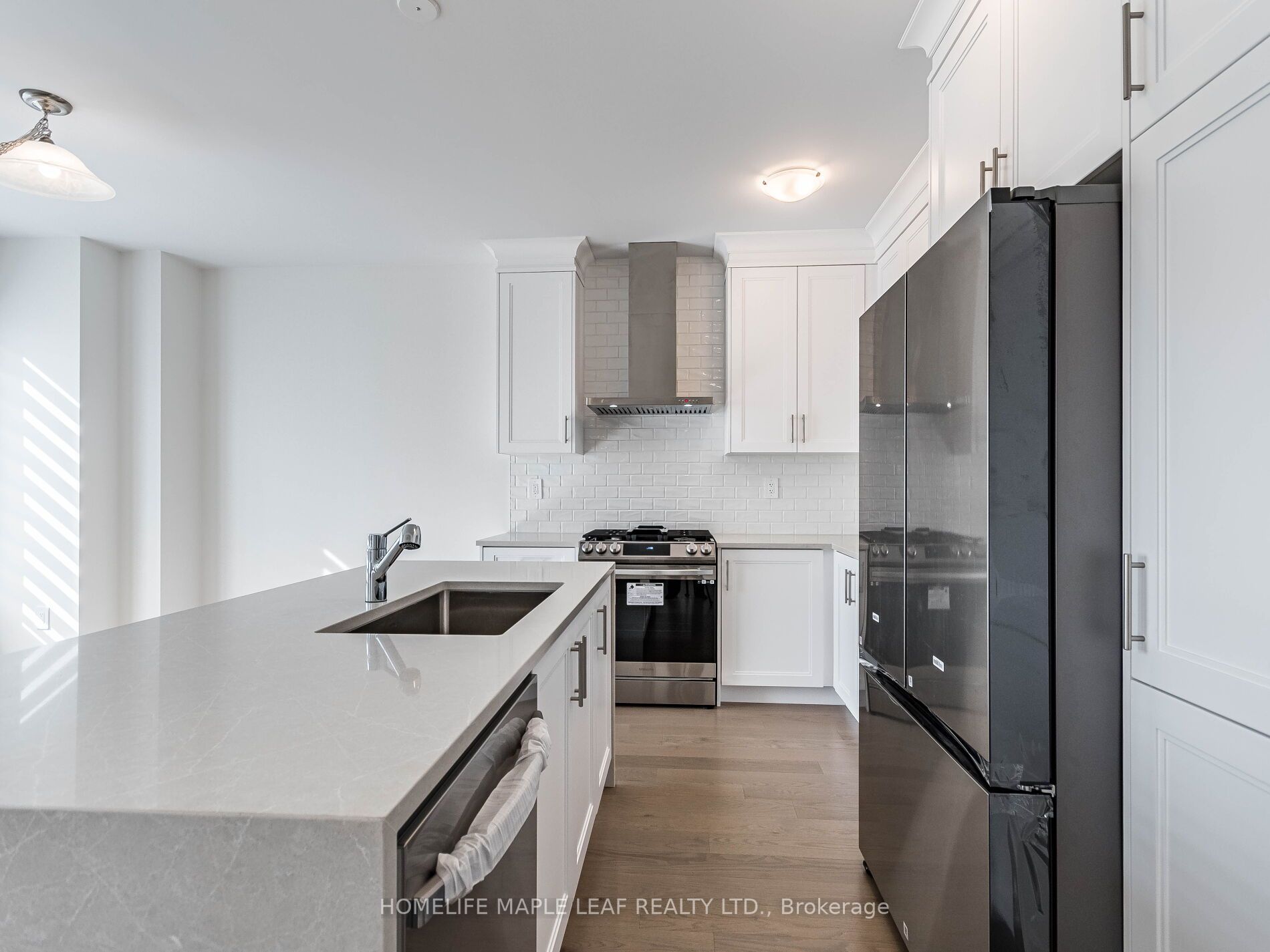 1496 Kitchen Crt