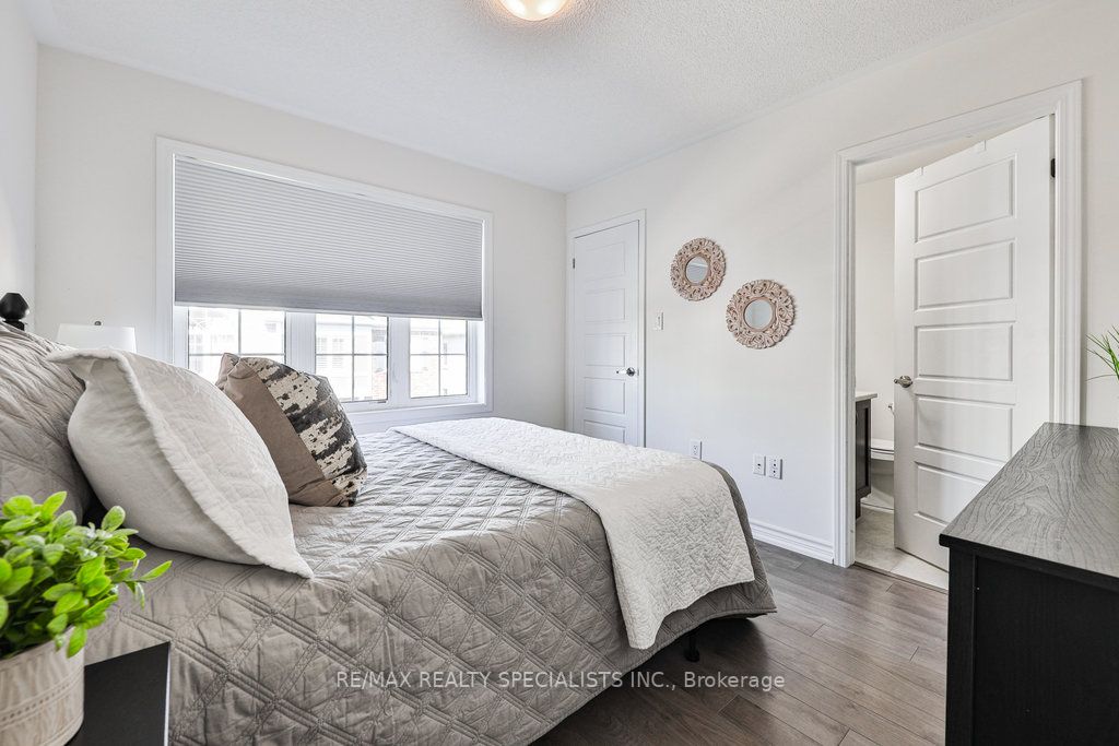 1222 Rose Way, #69