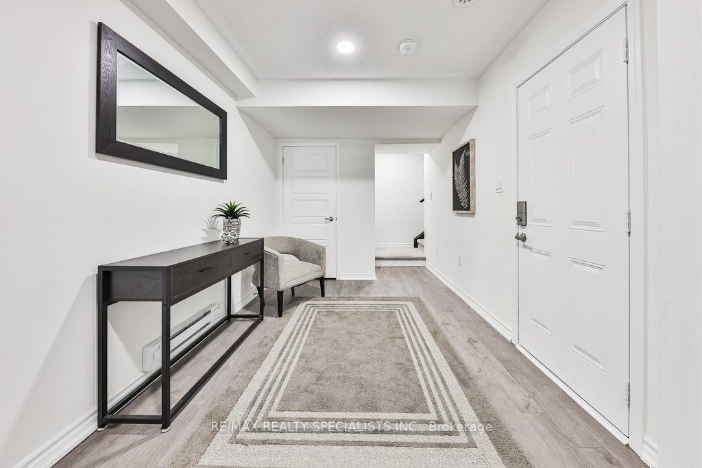 1222 Rose Way, #69