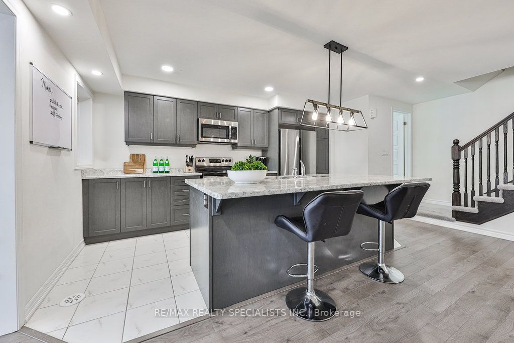 1222 Rose Way, #69
