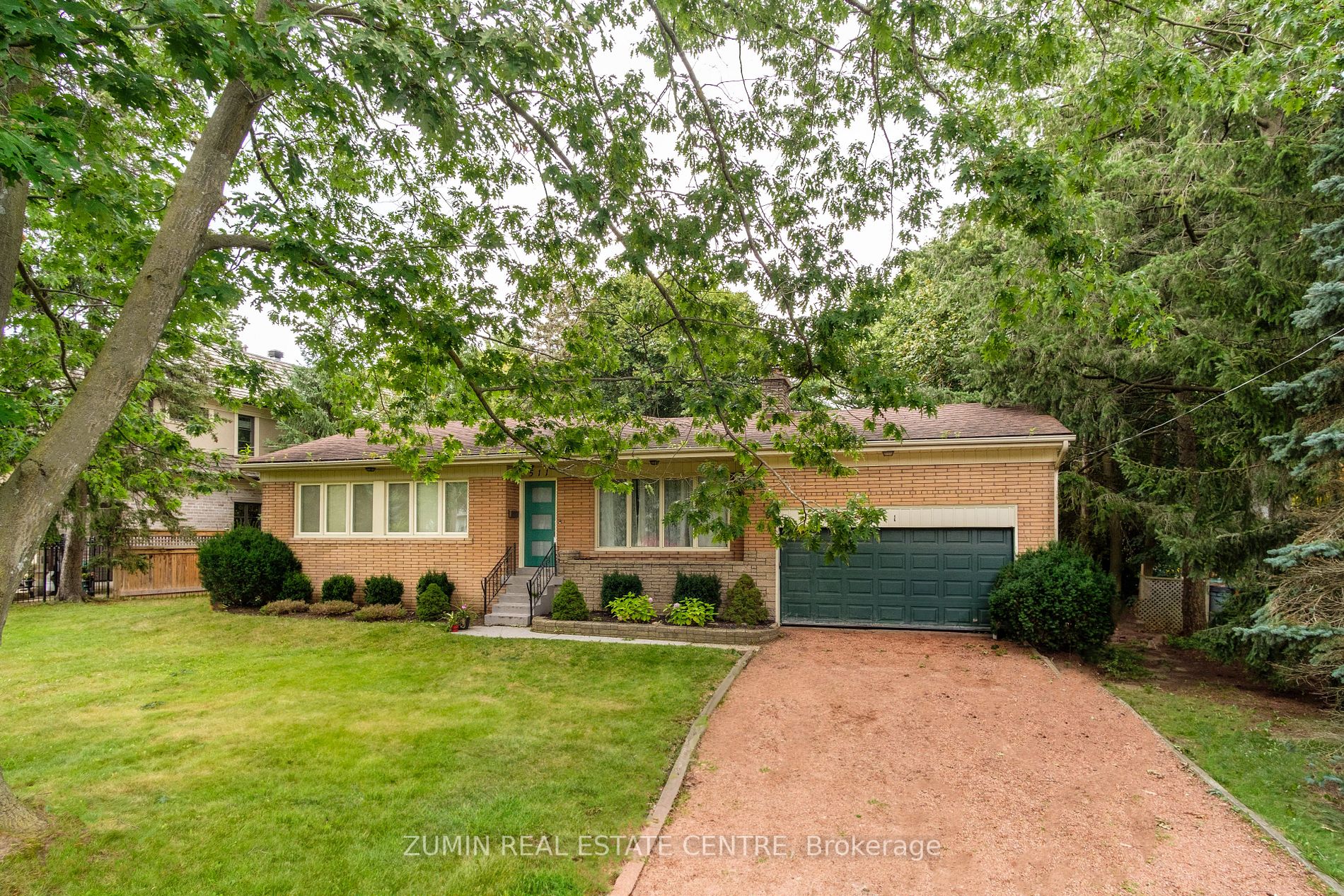 511 Meadow Wood Rd