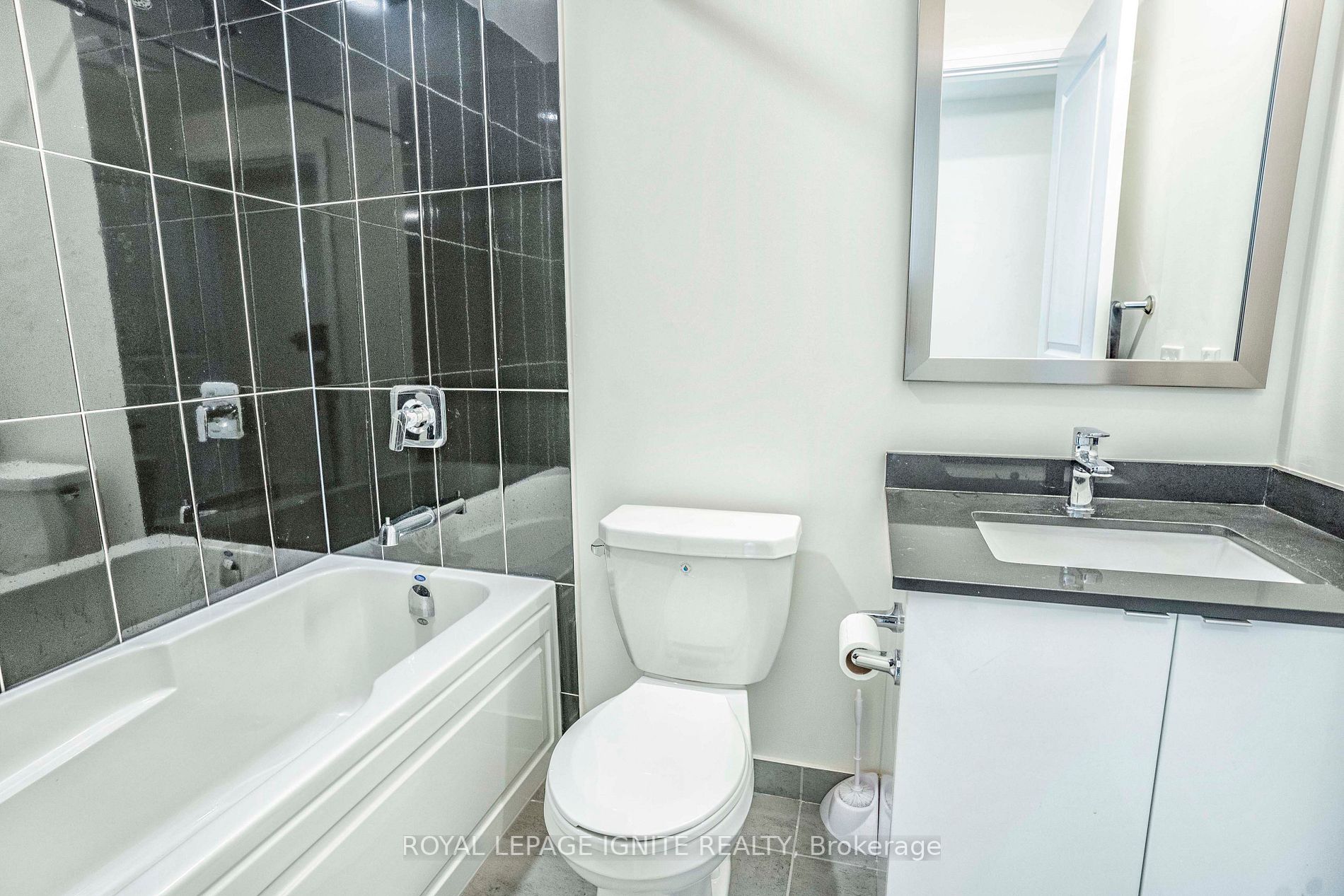 50 Thomas Riley Rd, #1707