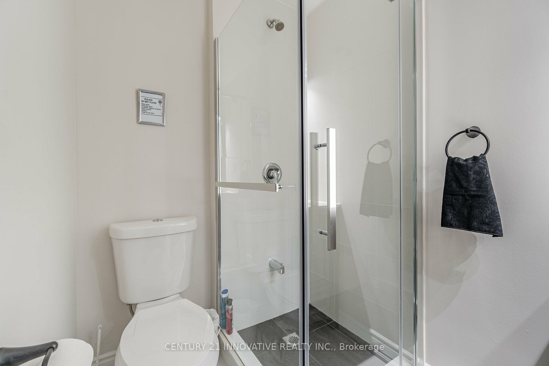 401 Dorchester Cres