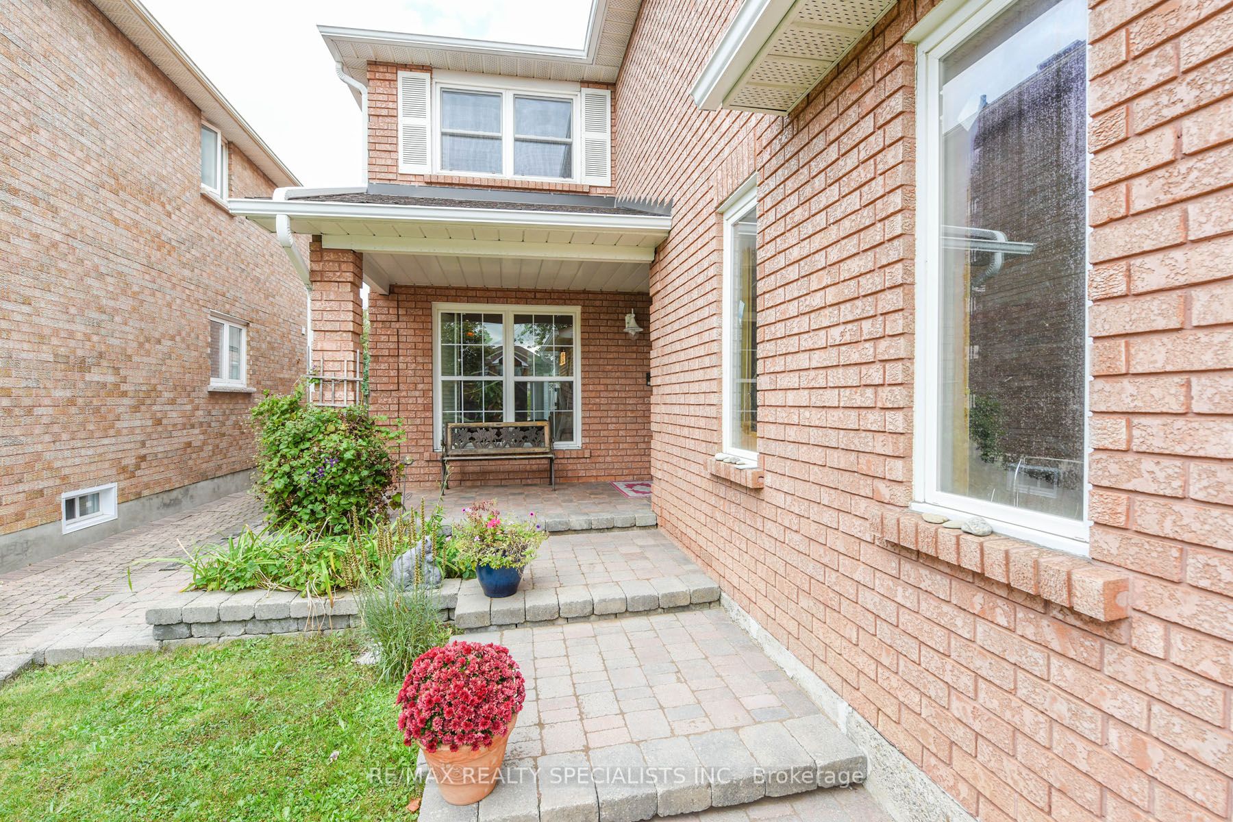 4808 Owl Circ