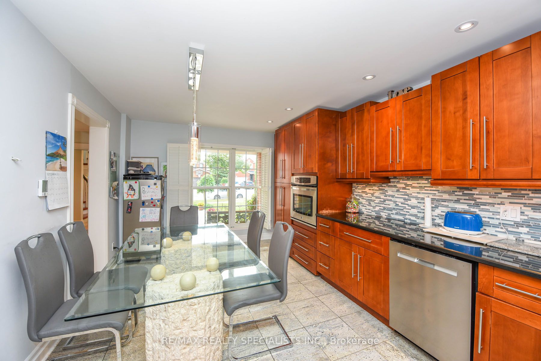 4808 Owl Circ