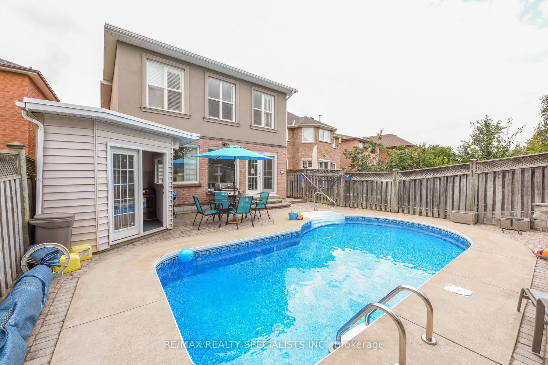 4808 Owl Circ