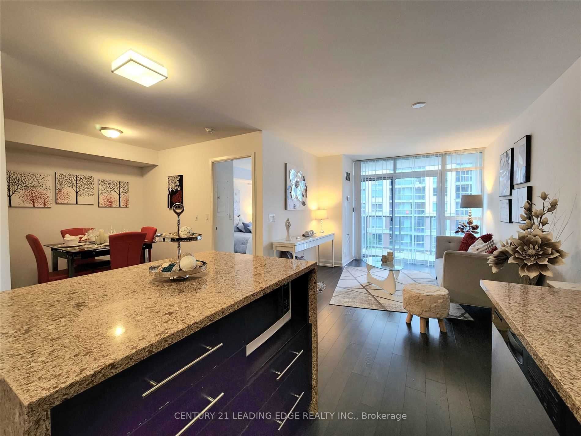 1 Michael Power Pl, #512