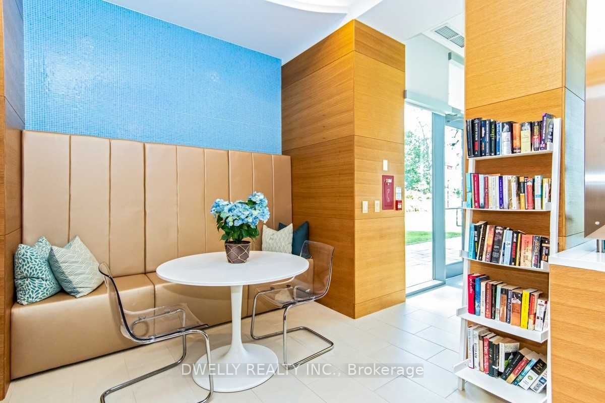 Listing W6818702 - Large Photo # 12