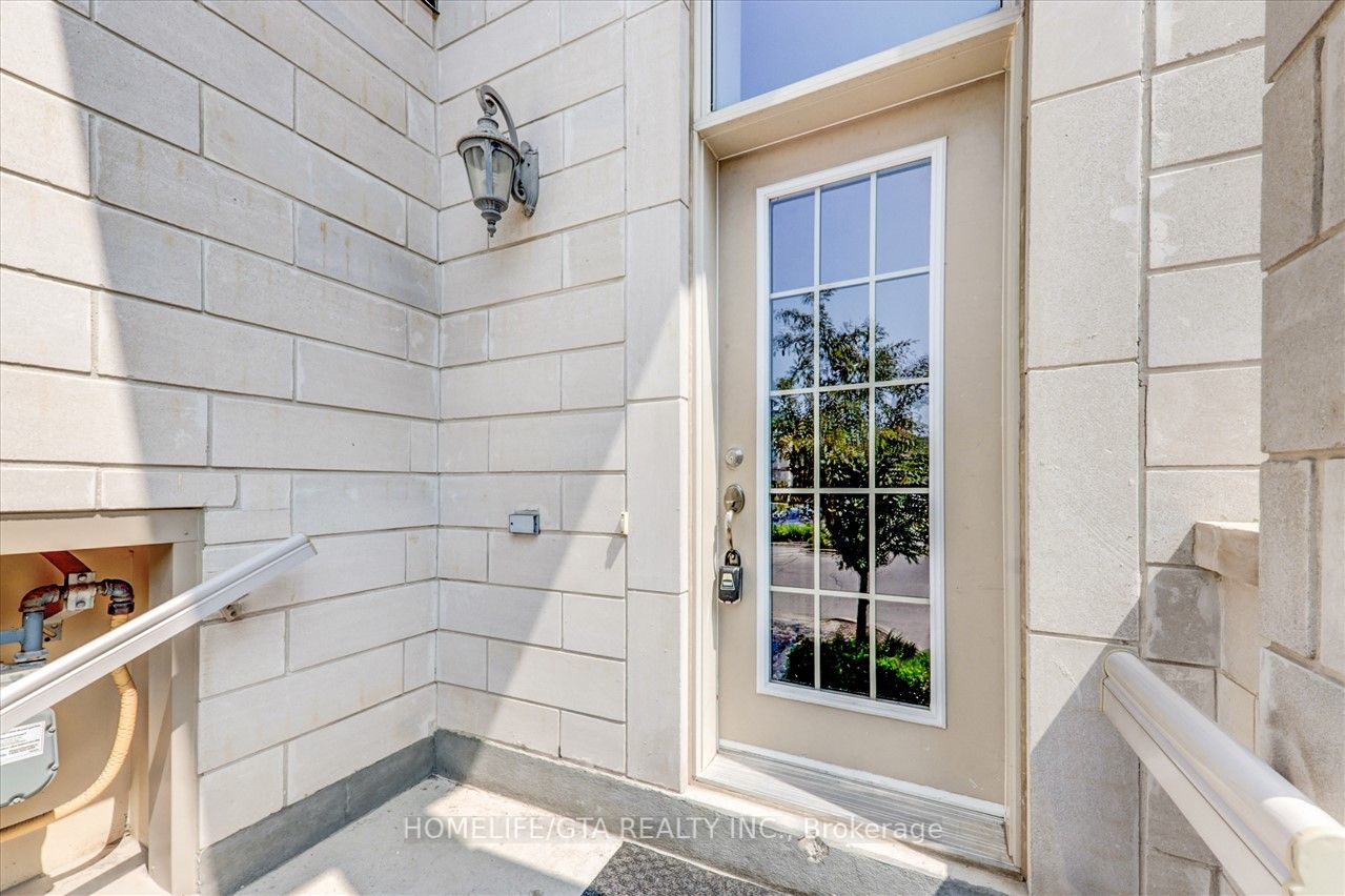 9033 Derry Rd, #15