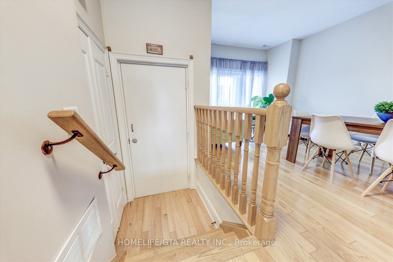 9033 Derry Rd, #15