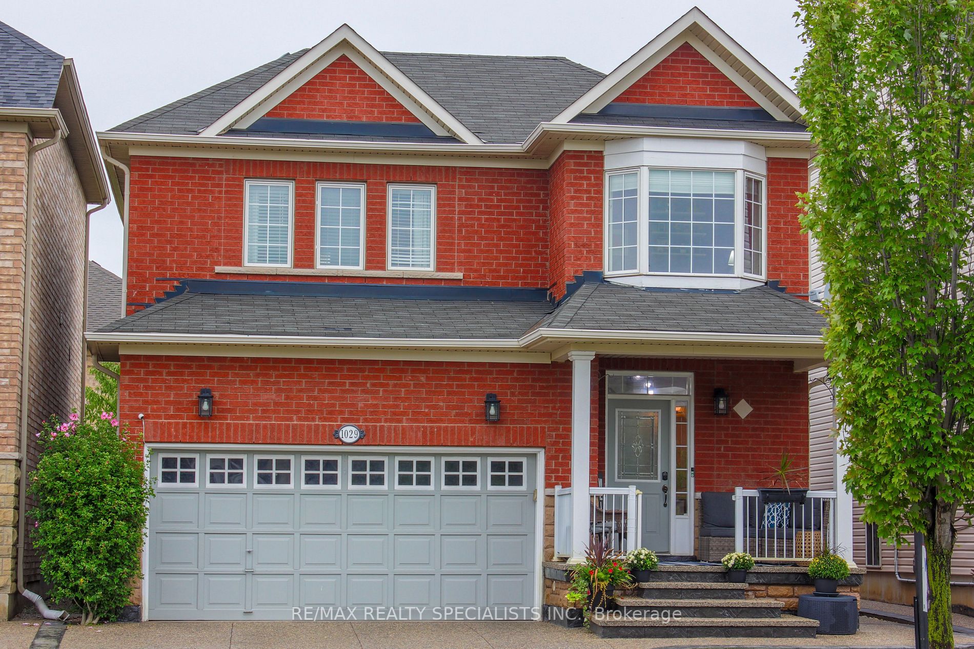1029 Mccuaig Dr
