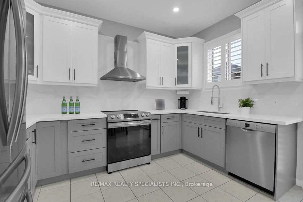 1029 Mccuaig Dr