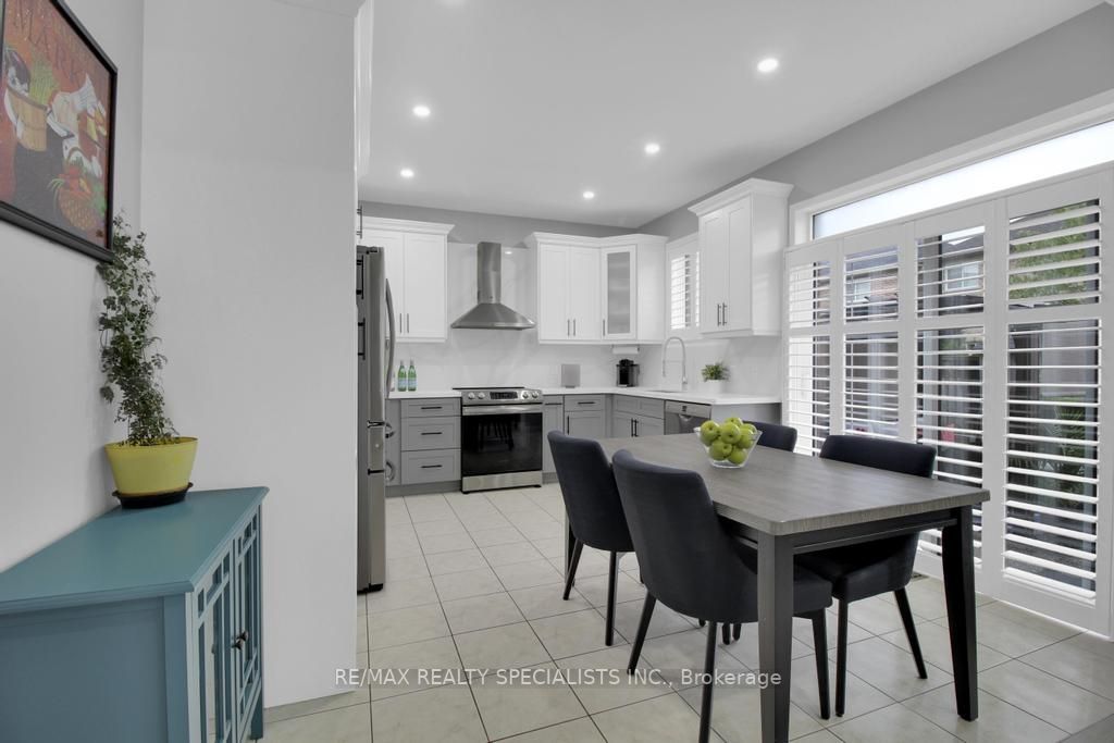 1029 Mccuaig Dr