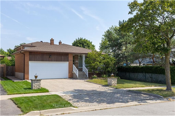 355 Michelle Row, Mississauga
