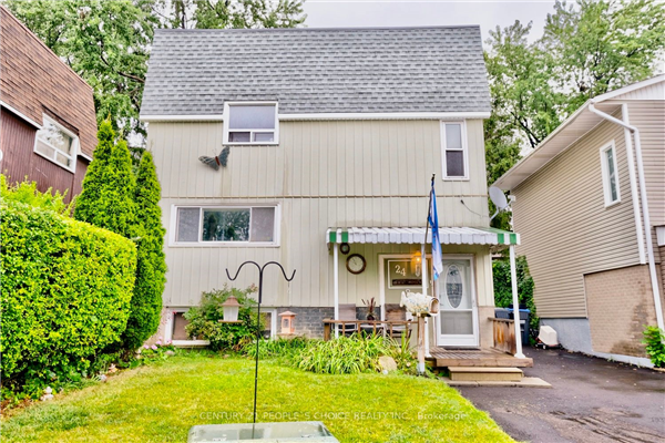 24 Hallcrown Crt
